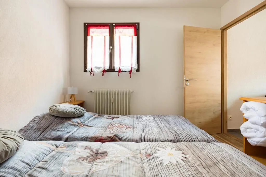 Chambre avec lit double — La Loge, Saint-Gervais